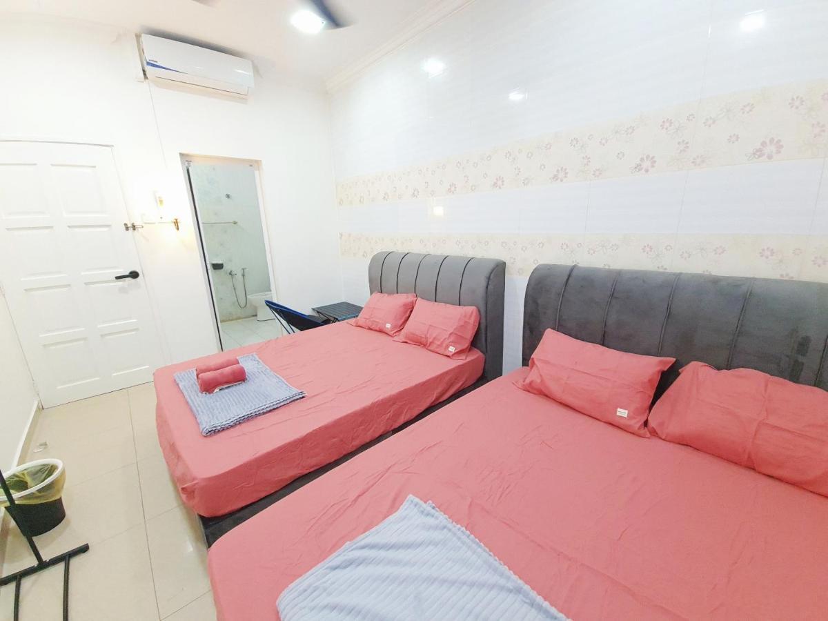 Lot 90 Town Roomstay Seremban